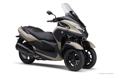 トリシティ300 by くるみさん