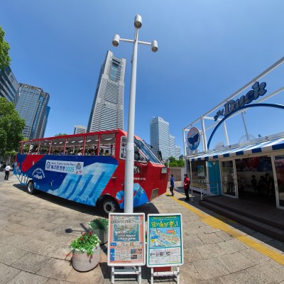 水上を走るバス SKY Duck by くるみさん