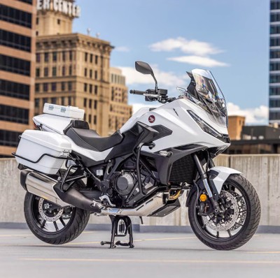 NT1100 Police by くるみさん